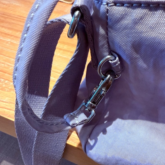 Kipling Crossbody bag. Lavender. Glitter in emblem. - Picture 6 of 11